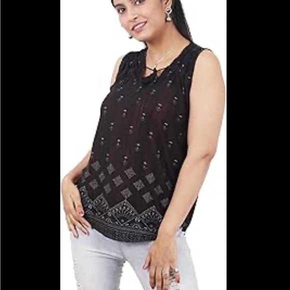Lucky Brand Black Tank Top with Geometric Print - Picture 1 of 12